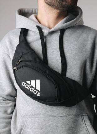 Бананка adidas черная