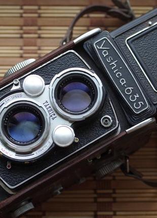 Середньоформатний фотоапарат yashica 635 yashinon 80 mm 3.5 + адаптер на 35 мм плівку + кофр