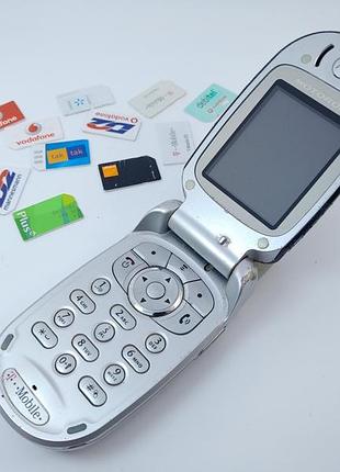 Motorola v300