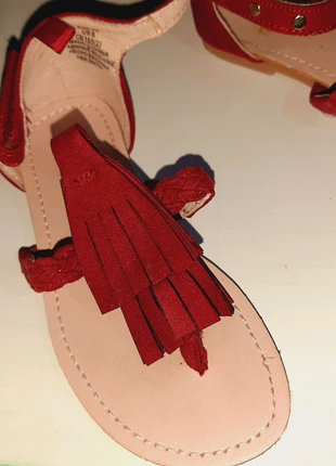 Червоні сандалії h&m для дівчаток4 фото