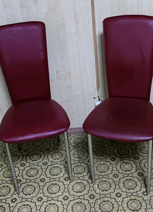 Продам обеденные стулья4 фото