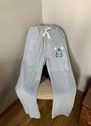 Джинсы jeans