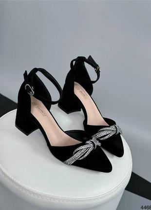 Женская обувь, красивые замшевые туфли на удобных каблуках2 фото