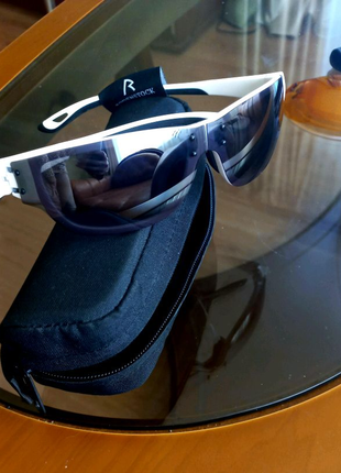 Сонцезахисні спортивні окуляри2 фото