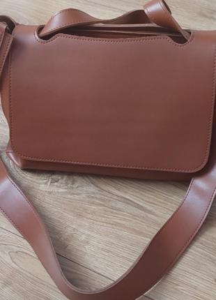 Сумка жіноча в ідеальному стані