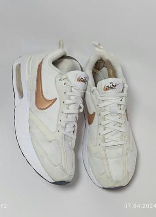 Кроссовки nike