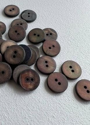 Ґудзик сорочковий плоский матовий 2отв коричневий 15мм мушля