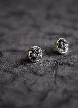 Сережки цвяшки з друзою гематиту - натуральний камінь - пусети - серьги гвоздики2 фото
