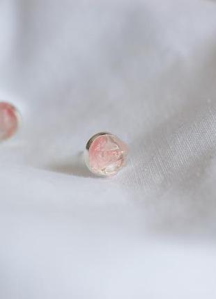 Сережки з кварцем черрі цвяшки - серьги с розовым кварцем черри гвоздики пуссеты5 фото