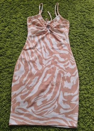 Платье h&amp;m, размер xs, состояние новой, только примерявшееся