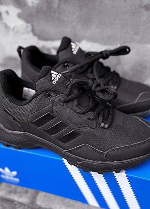 Чоловічі зимові термо кросівки adidas terrex.