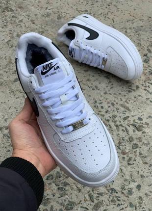 Чоловічі зимові кросівки nike air force.6 фото