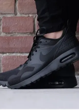 Оригинальные кроссовки nike air max tavas 814443 005 black черные4 фото