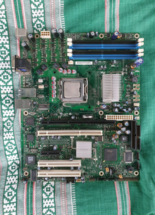Серверна материнка intel se7230nh1-e lga775 ddr2 + celeron d