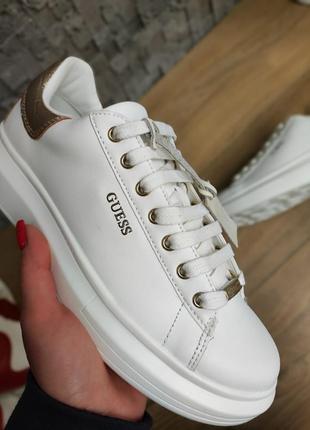 Кеды белые женские кроссовки гуess5 фото