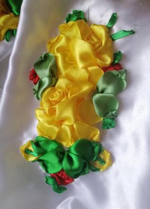 Жіноча сорочка вишита стрічками, троянди7 фото