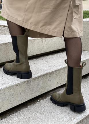 Чоботи chelsea boots runway оливкового кольору3 фото