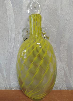 Бутылка,штоф.лимонное стекло.1 фото
