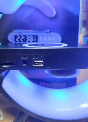 Мультифункціональна бездротова rgb лампа з безпровідною зарядкою на акамуляторі g63 чорна