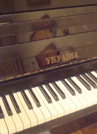 Піаніно "україна"2 фото
