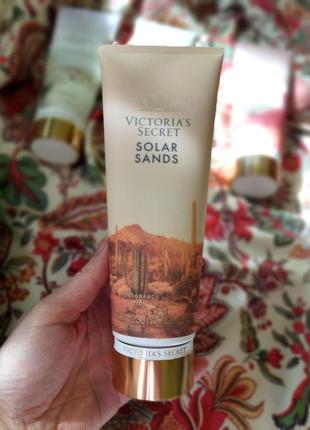 Парфюмированный лосьон для тела solar sands victoria’s secret.