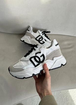 Dg daymaster white/black