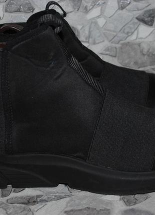 Zara кросівки 41 розмір 7