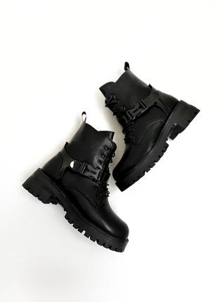 Новые черные зимние ботинки ботинки натуральный мех скидка
