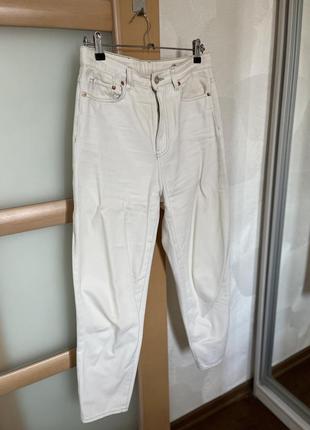 Белые прямые мом джинсы на высокой посадке h&amp;m loose mom jeans ultra high waist4 фото