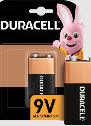 Батарейка крона duracell basic + 40% alkaline battery 9v. алкалиновая батарейка. элемент питания крона 6lr61
