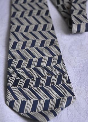 Краватка від "debenhams"
