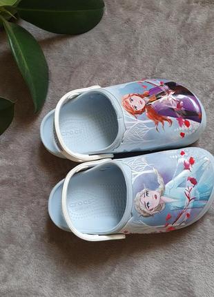 Шикарные crocs disney размер - с12