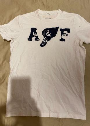 Abercrombie&fitch футболка l