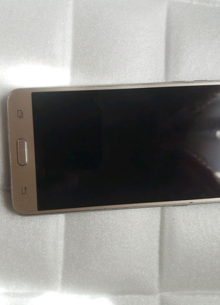 Samsung -j510h