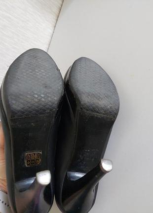 Туфлі 39 розмір 5