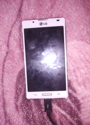 Lg-p713 2