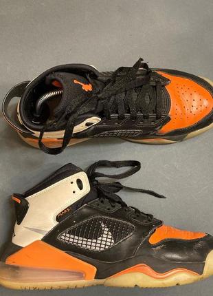 Кросівки jordan mars 270 (gs) black orange