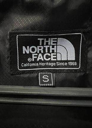 Безрукавка, жилетка the north face tnf6 фото