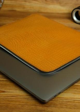 Шкіряний чохол на блискавці для macbook (для всіх моделей вартість однакова), колір бурштин