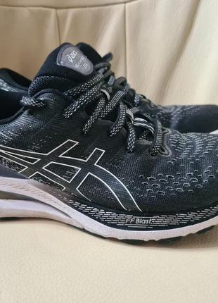 Кросівки asics 38