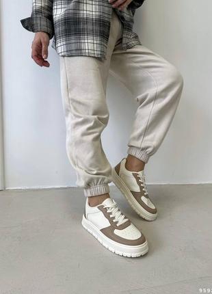 Стильні кросівки жіночі на весну , натуральна шкіра