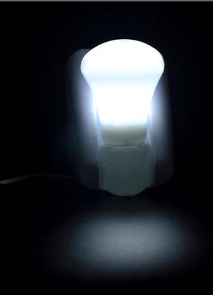 Світлодіодна світильник приклеїти батарею під управлінням портати2 фото