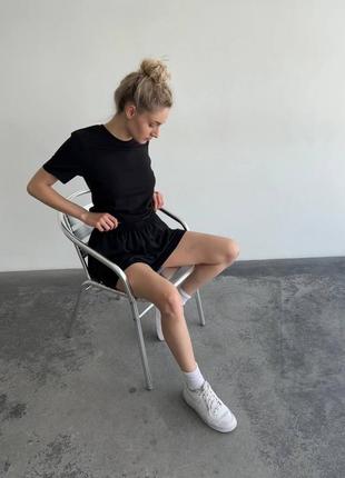 Жіночі комплект: футболка та шорти, оверсайз чорний