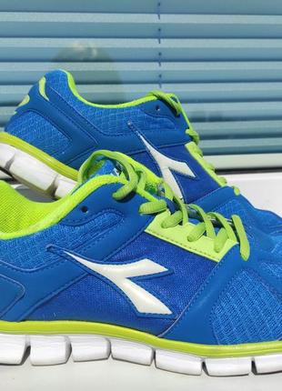 Мужские кроссовки diadora
