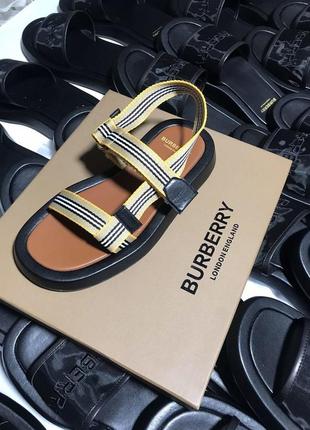 Босоножки сандалии burberry7 фото