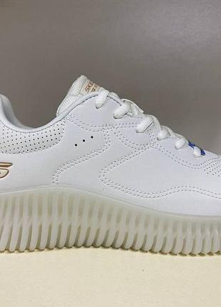 Оригинальные женские кроссовки skechers