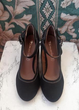 Женские туфли черные2 фото