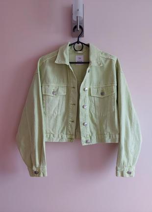 Джинсовая салатовая куртка оверсайз, укороченный джинсовый пиджак sinsay, р. 36-383 фото
