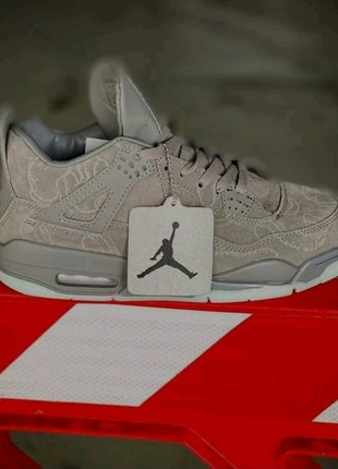 Nike air jordan 4 retro kaws "grey"1 фото