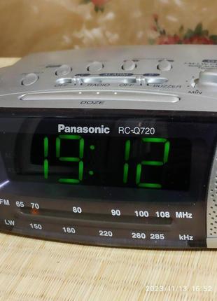 Радіоприймач panasonic rc-q720 з годинником і будильником3 фото